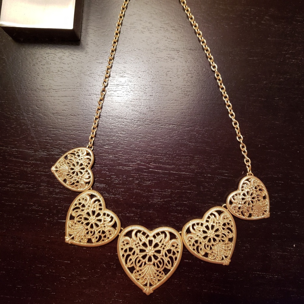 Gorgeous heart necklace